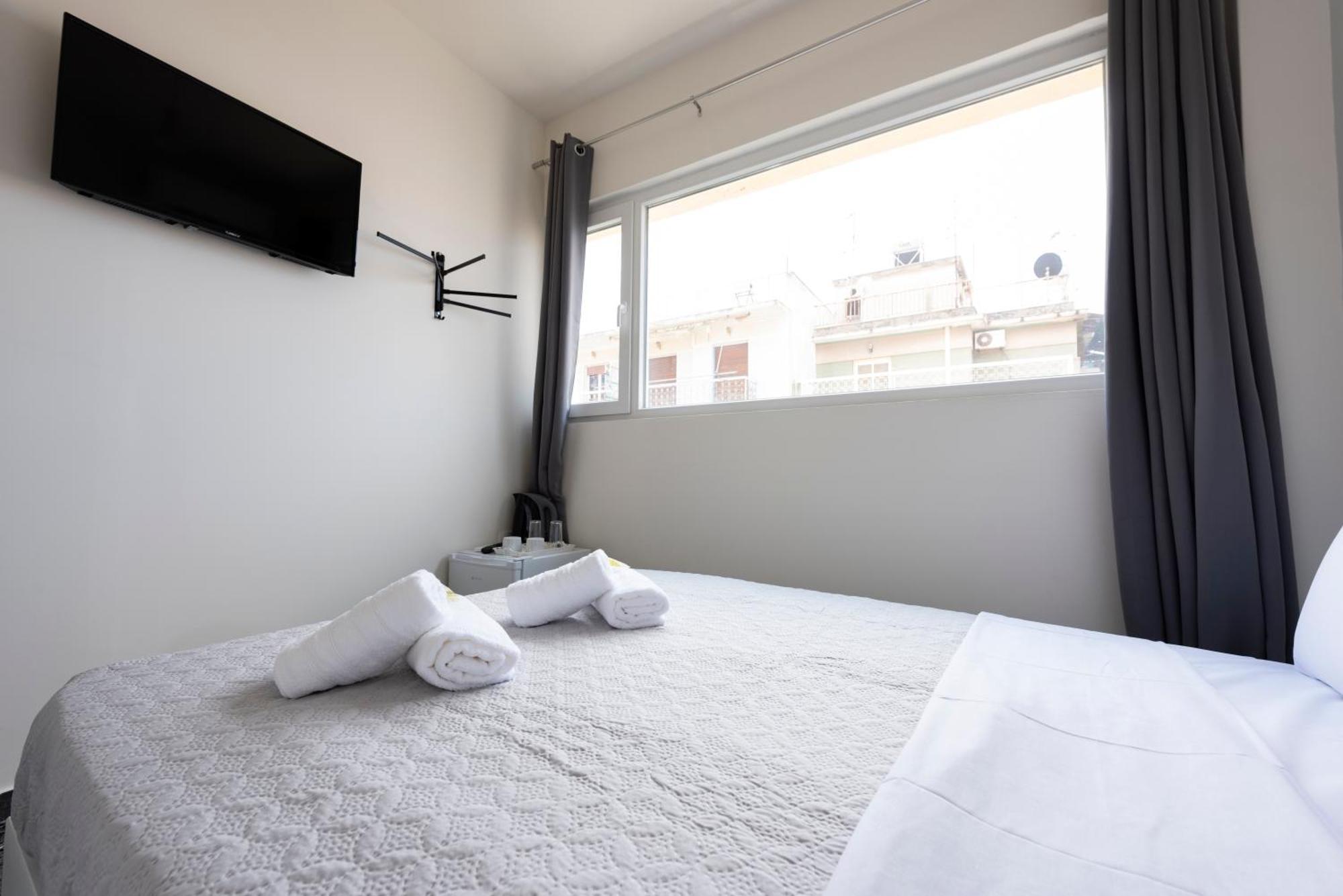 Liberal Mini Rooms & Suites Athens Exterior photo